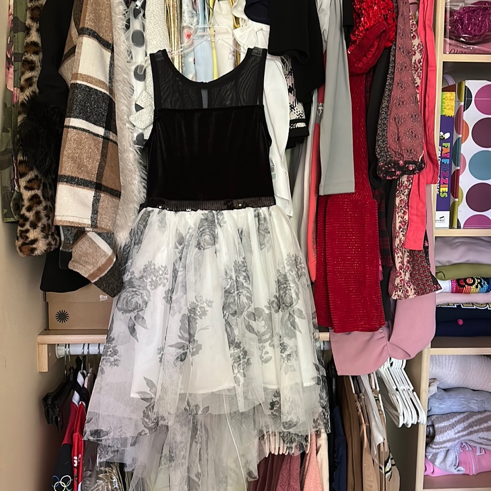 Brand New Girls Dress Size 8